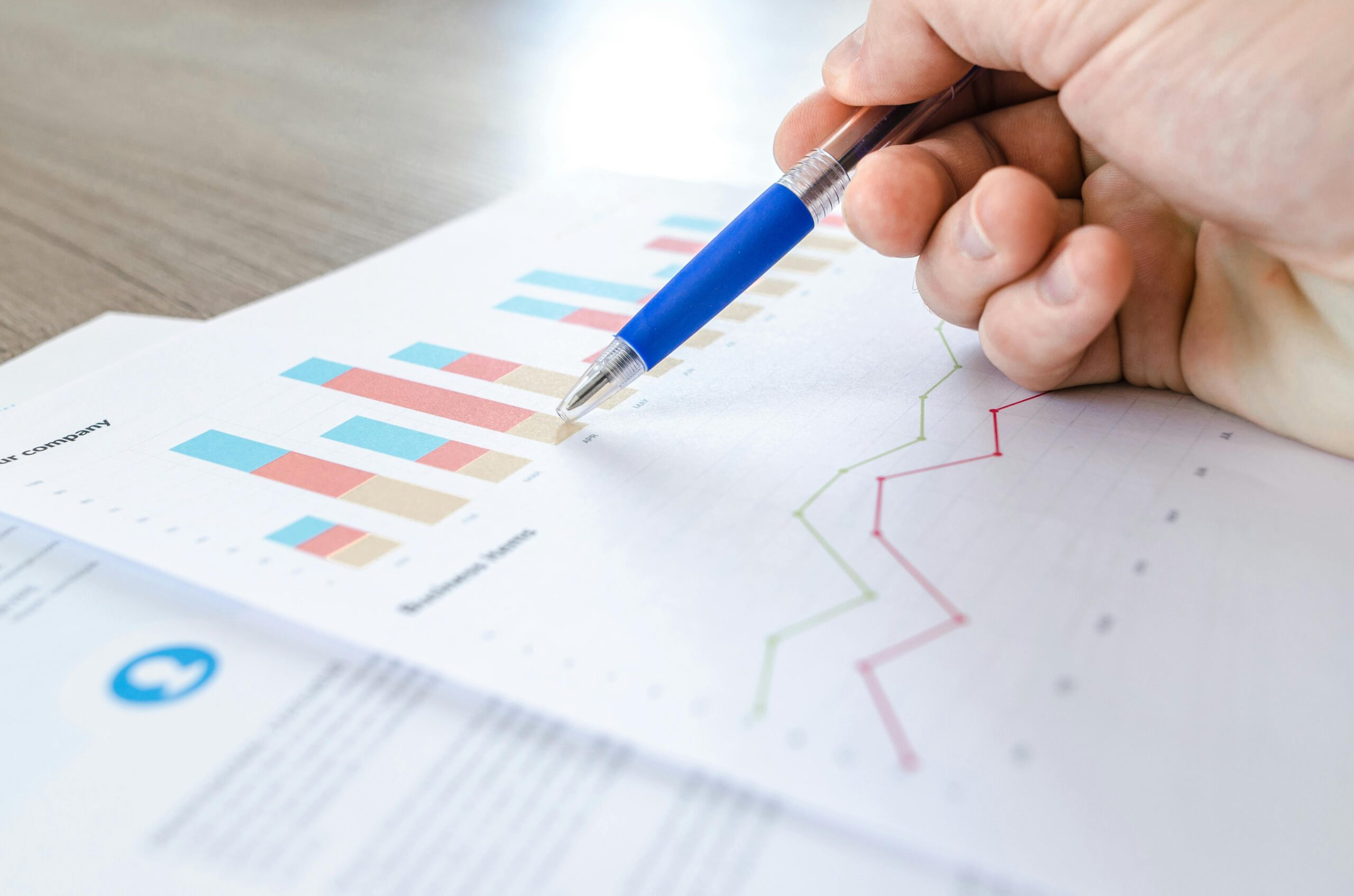 6 Steps to Improve Your Accounts Receivable (A/R) Now